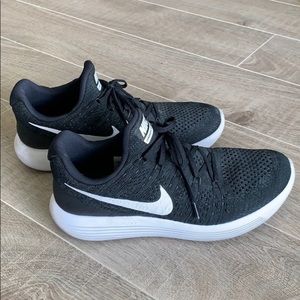 Nike Men’s Lunarepic Flyknit 2